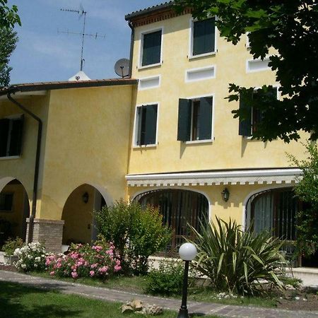Ca L'Oasi Bed and Breakfast San Donà di Piave Exterior foto